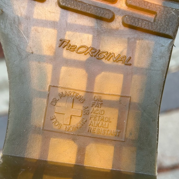 Dr Martens white boots - Picture 3 of 16